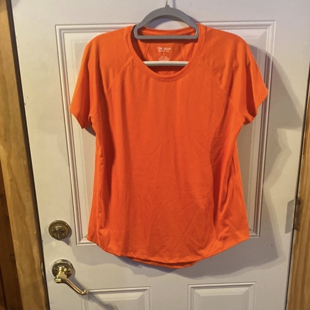 Tek Gear Vibrant Orange Short Sleeve Tee